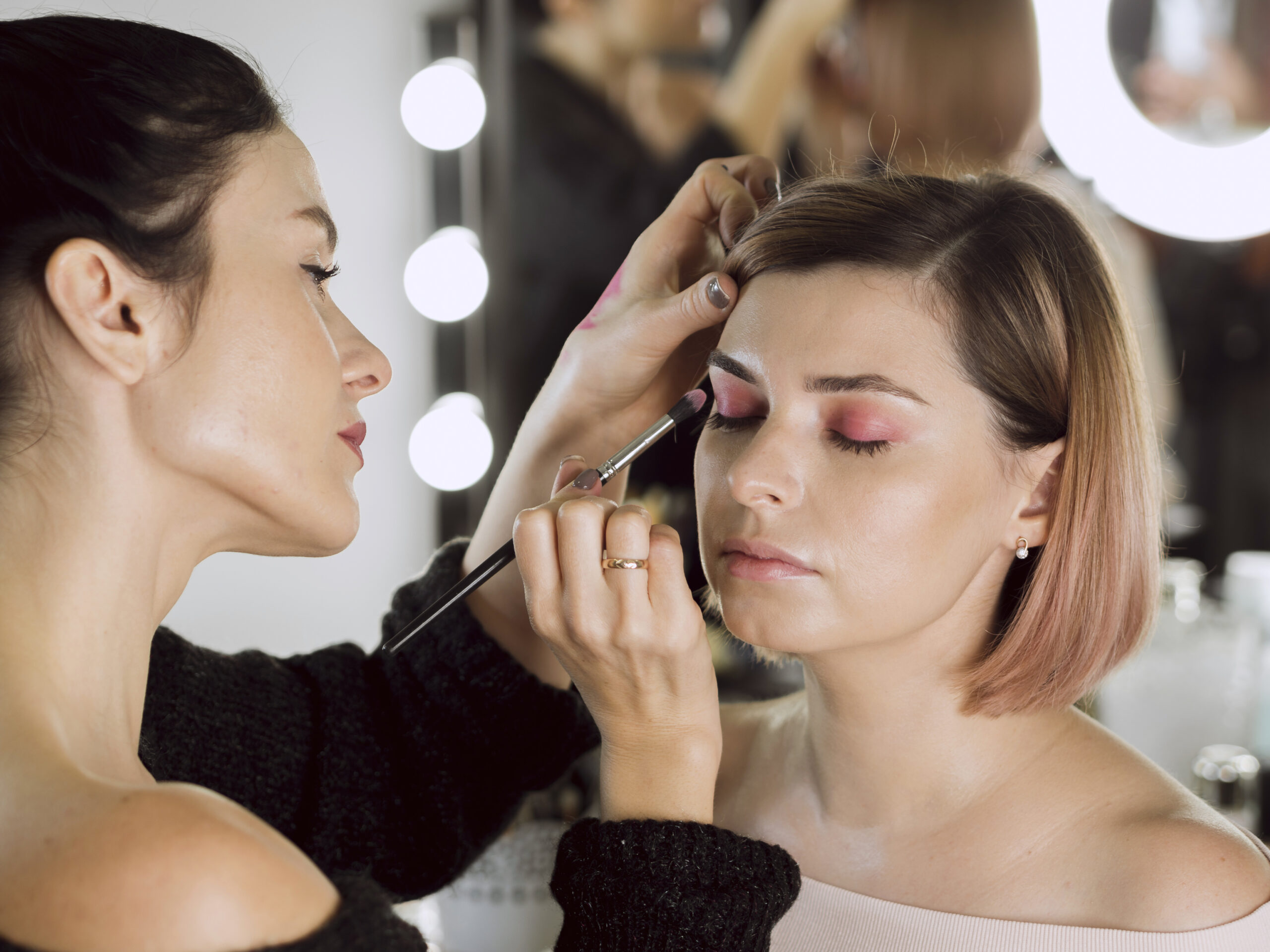 Advanced Course in Skin